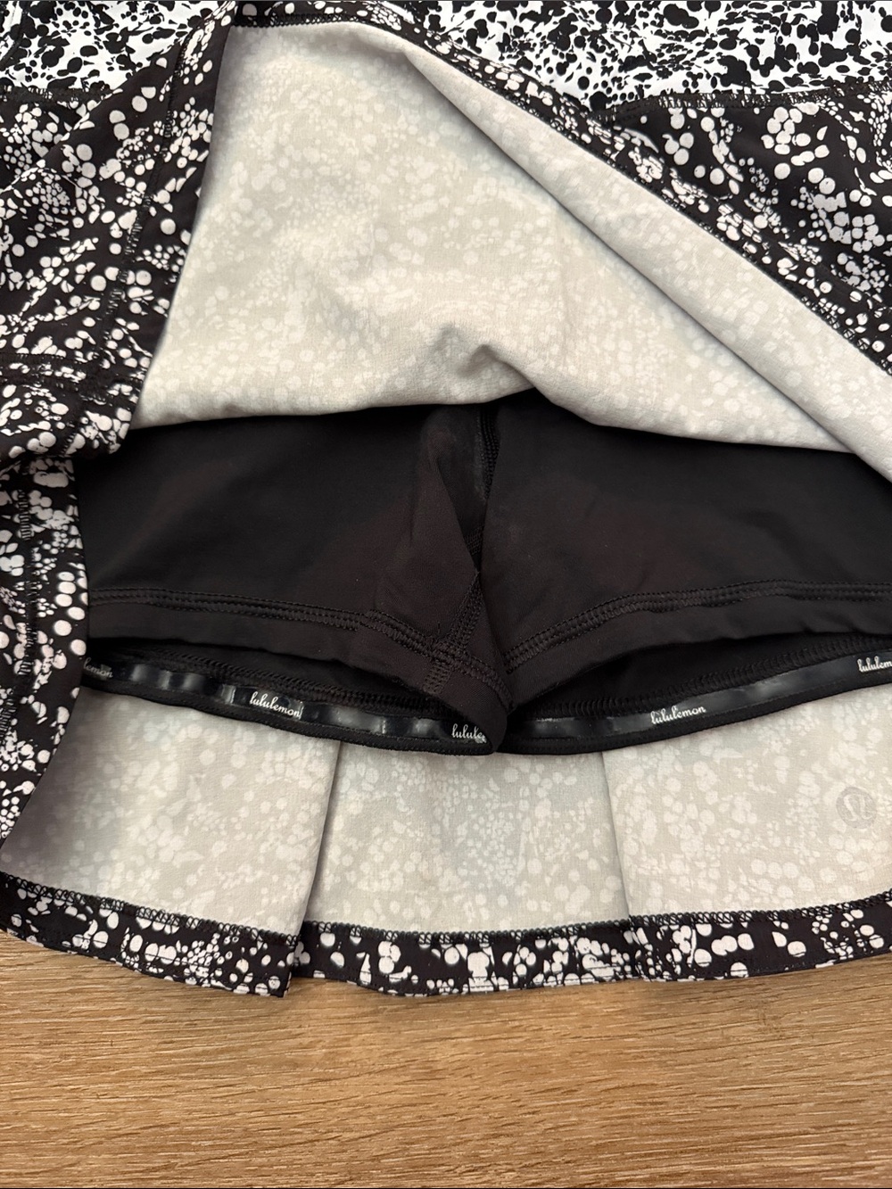 Lululemon Pace Rival Tennis Skirt 6 Tall - Picture 3 of 6